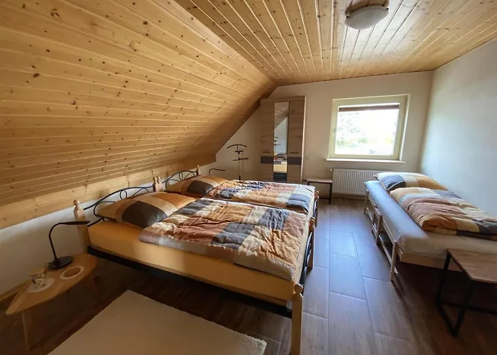 Feriendomizil Marika * Kottenheim